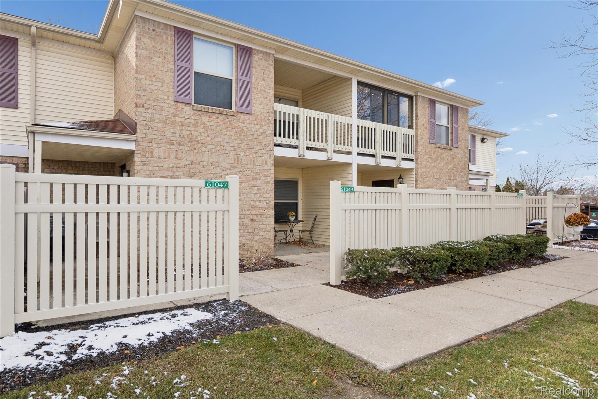 61049 Greenwood Drive