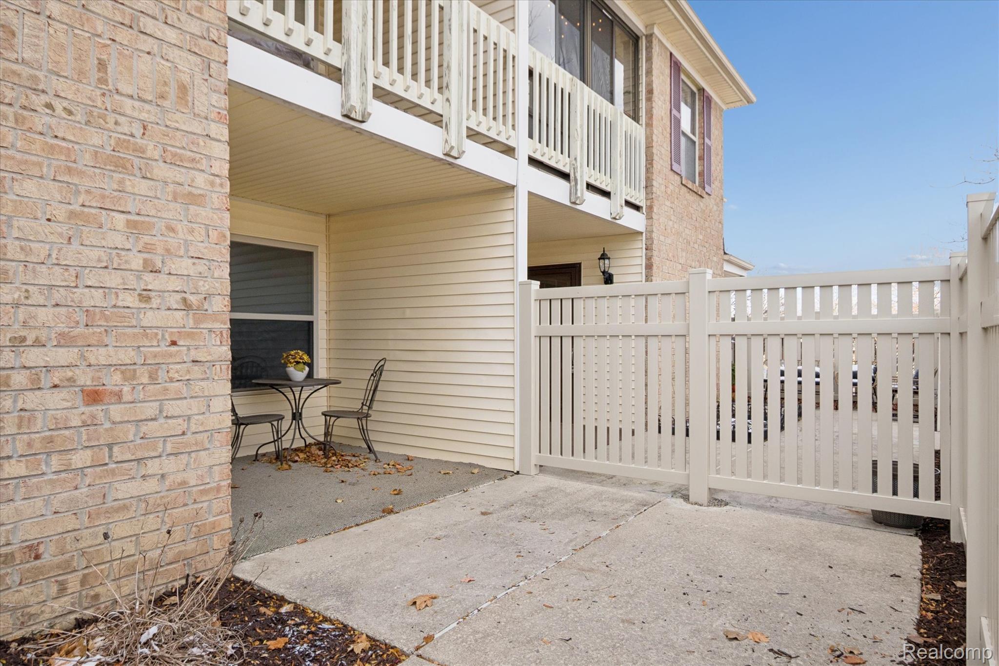 61049 Greenwood Drive