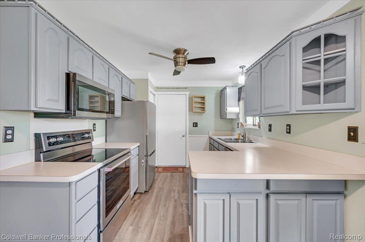 2488 Springfield Drive