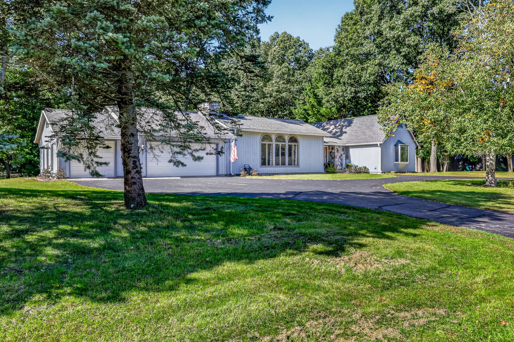 3985 Harbor Point Drive