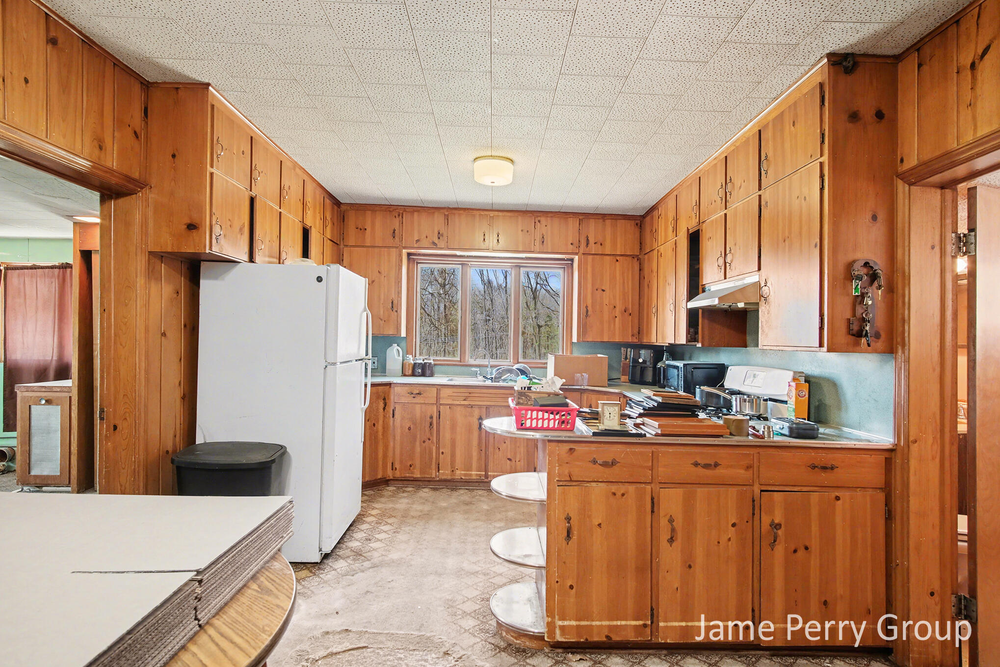 80 W Holland Lake Road