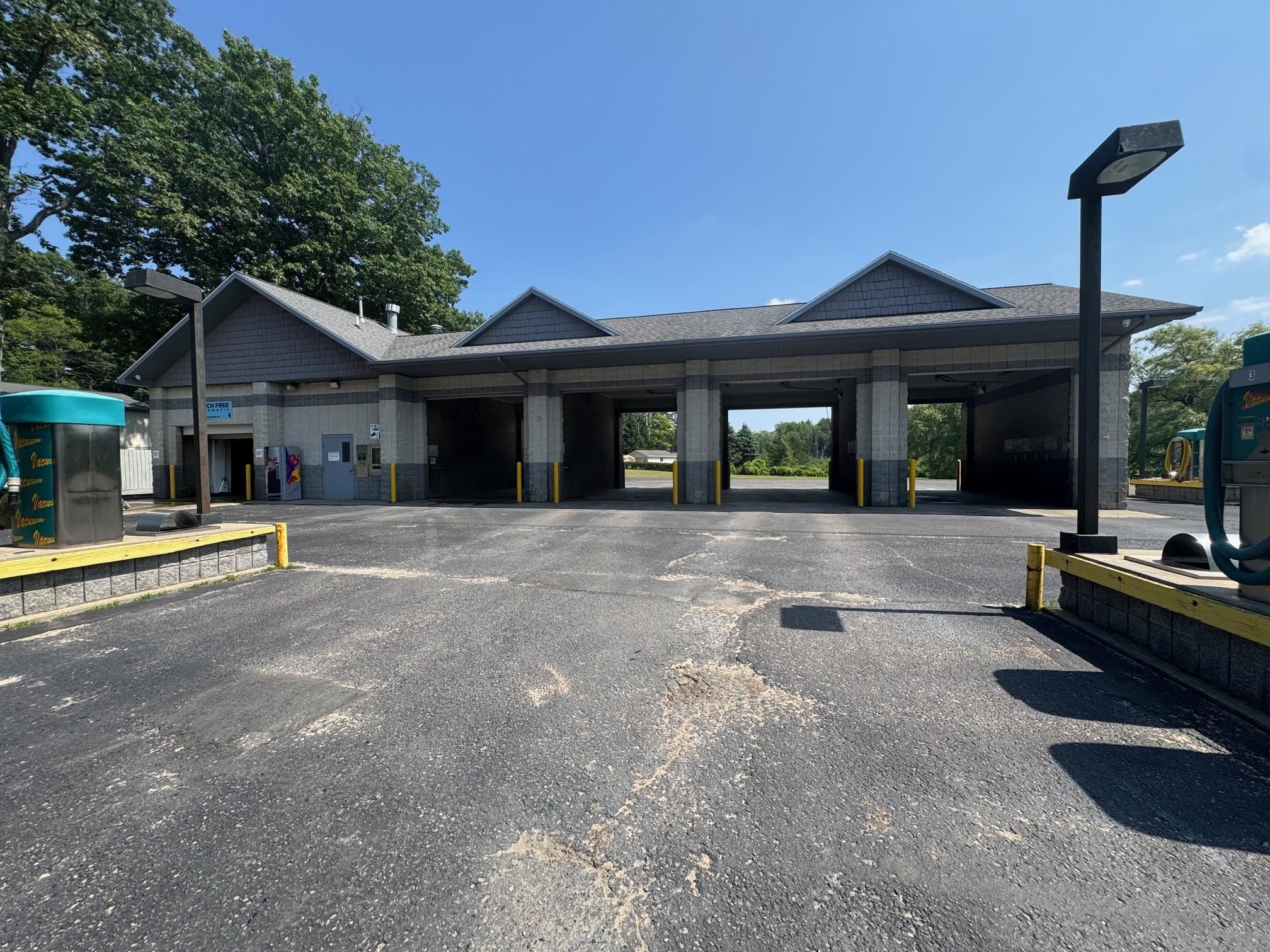 225 W Houghton Lake Drive