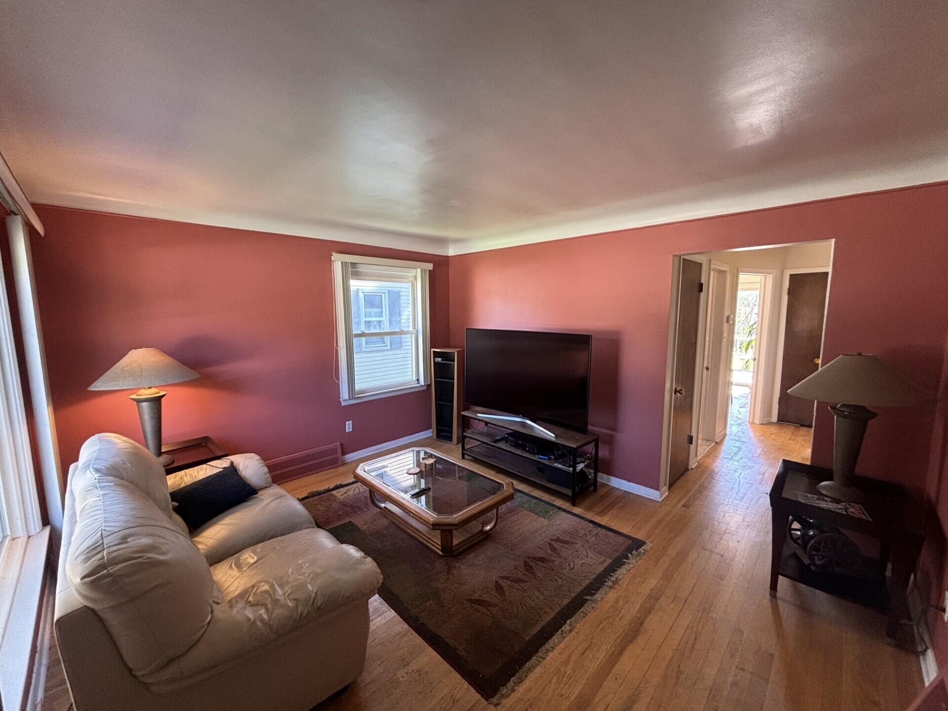 411 Leroy Avenue