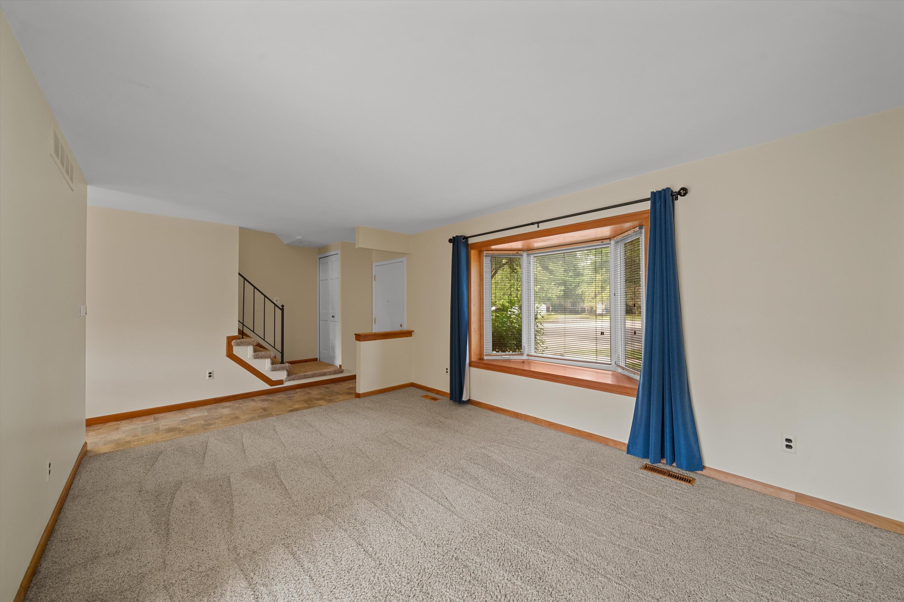9231 Abbey Lane