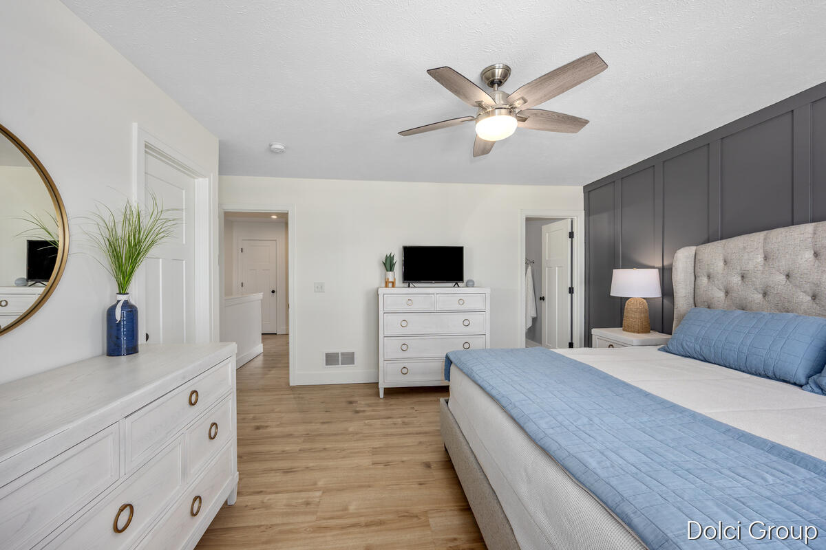 6722 Promenade Street