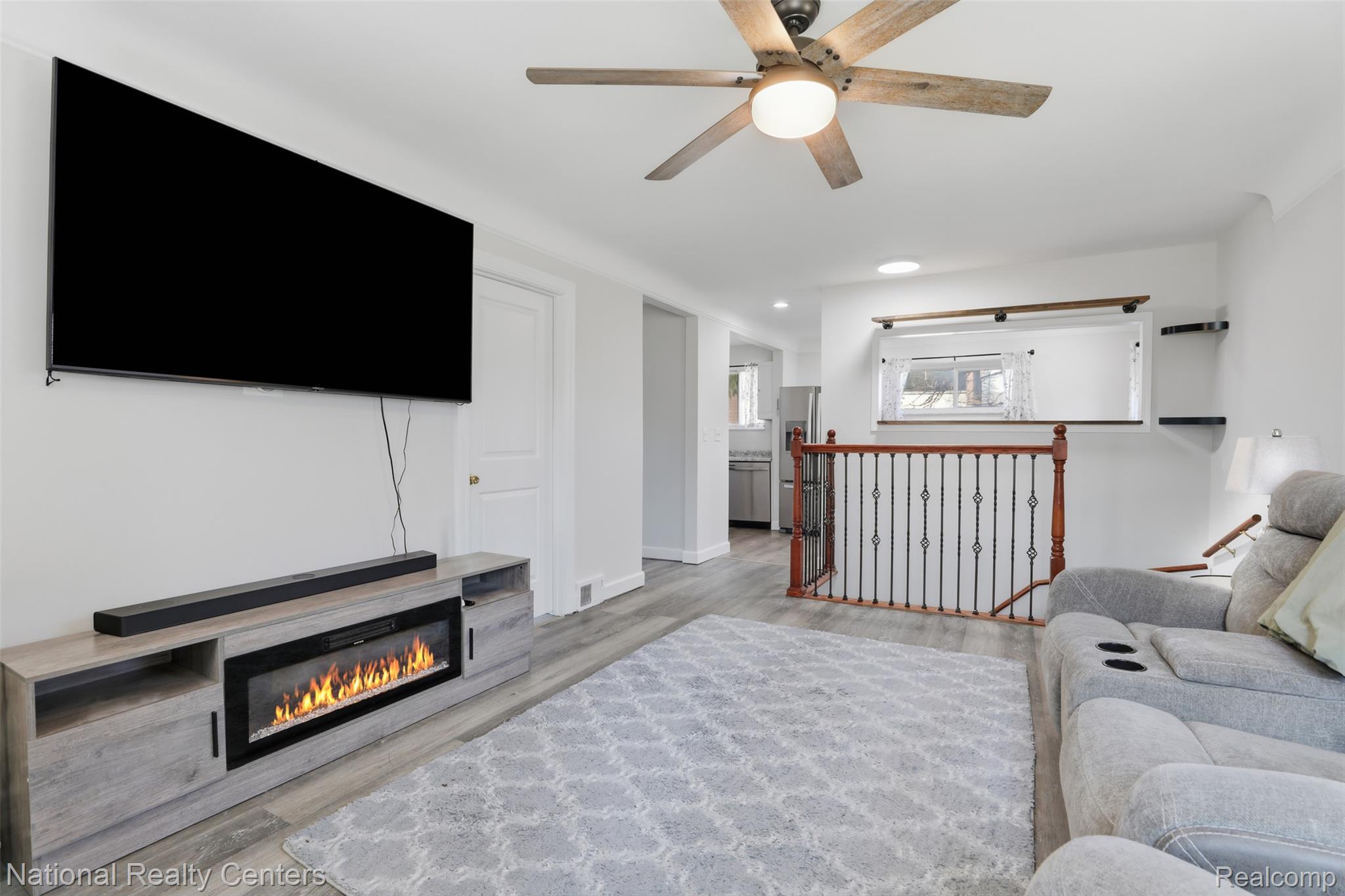 1284 ATKINSON Avenue