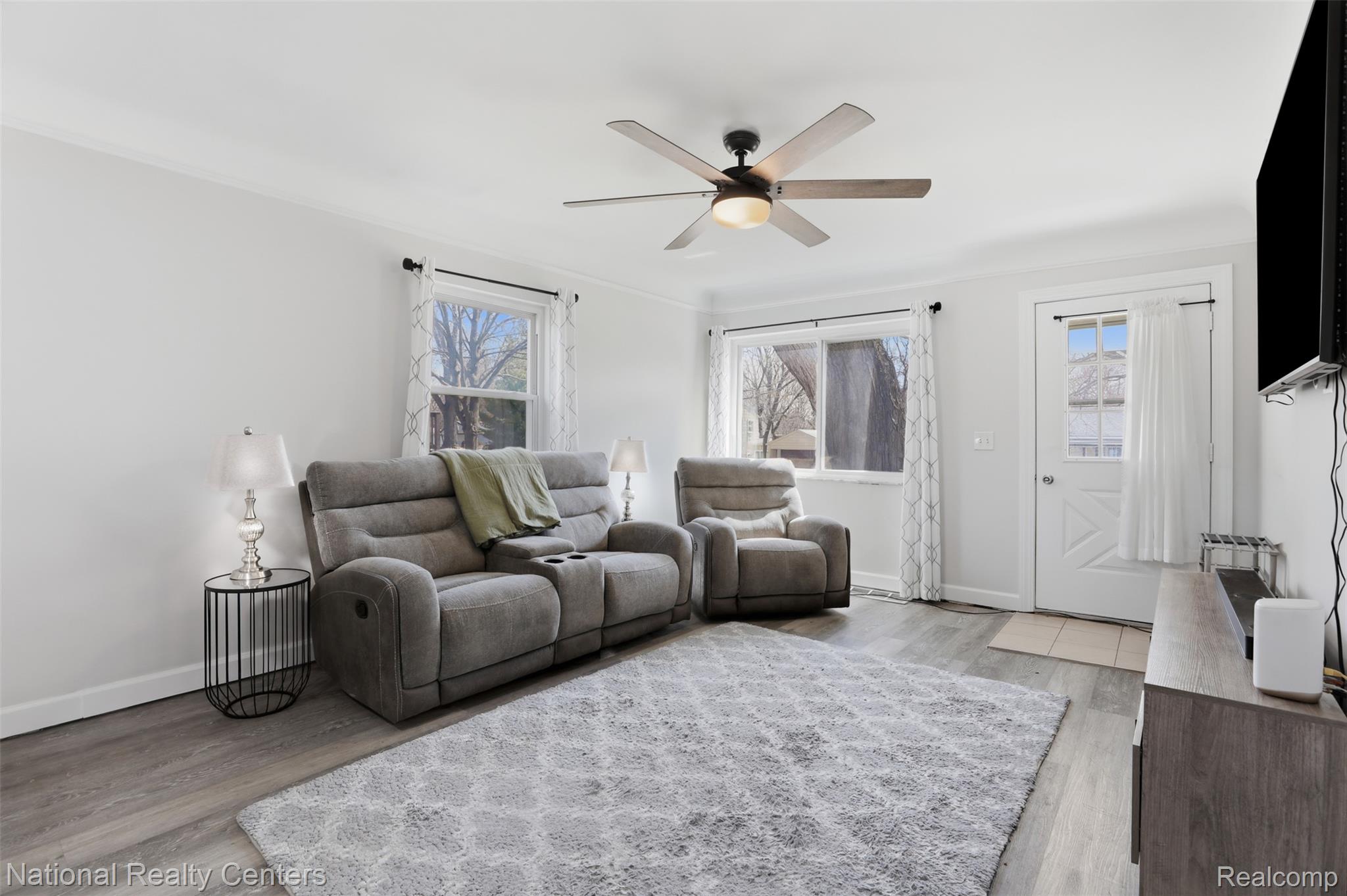 1284 ATKINSON Avenue