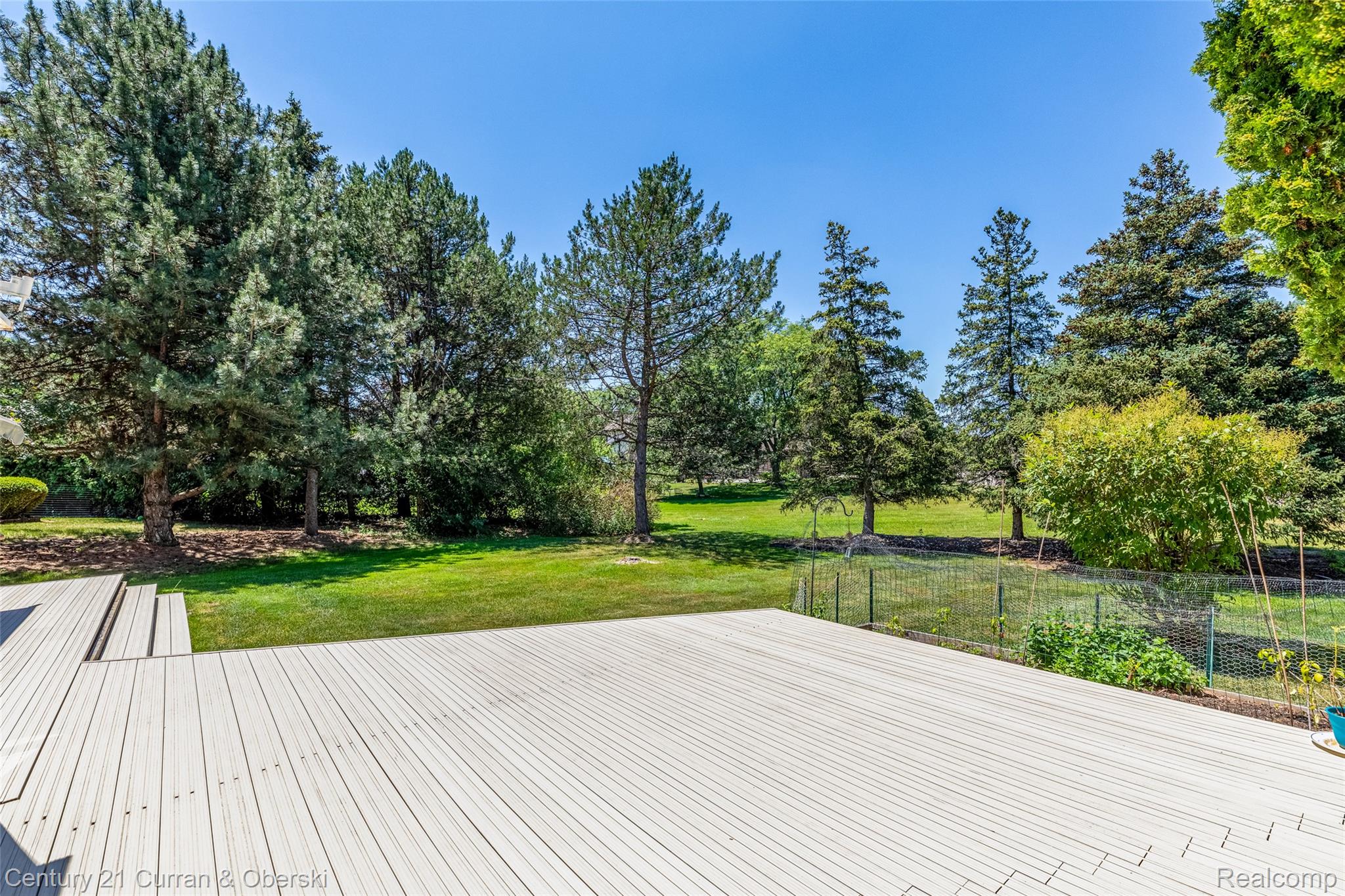 31259 Applewood Lane