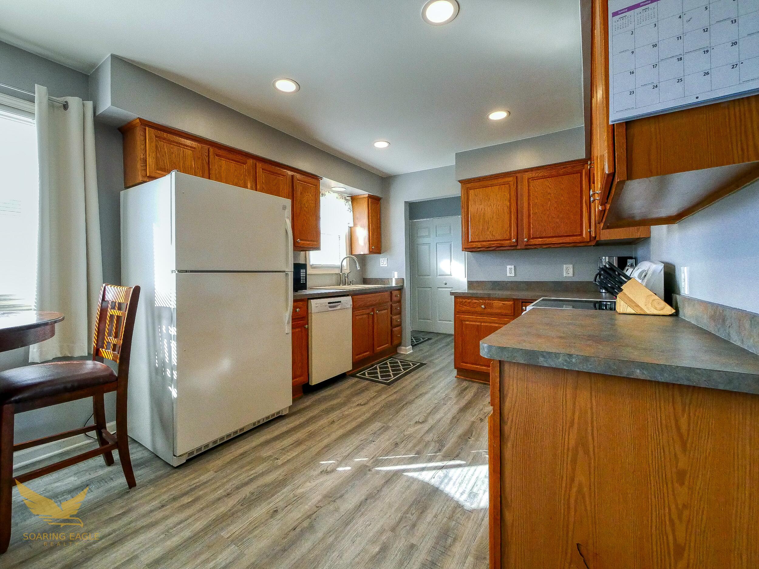 37844 Maplehill Street