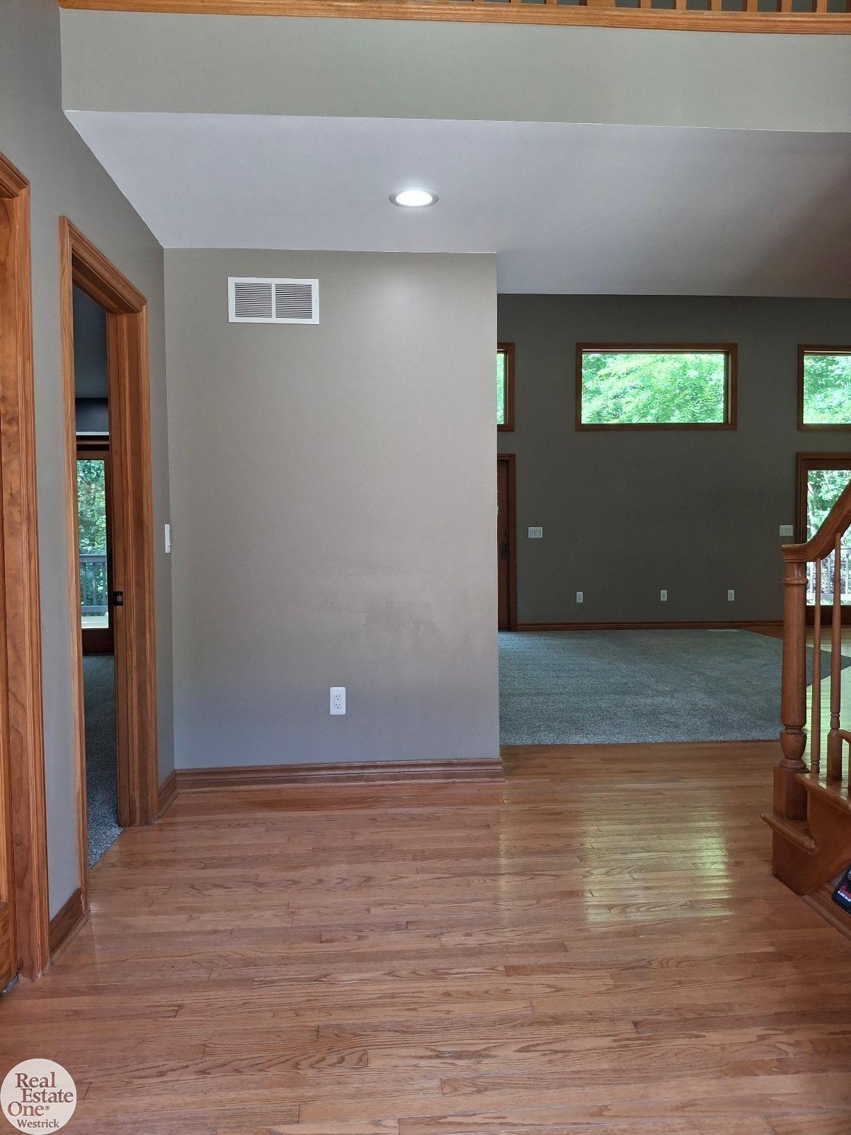5746 Roberts Road