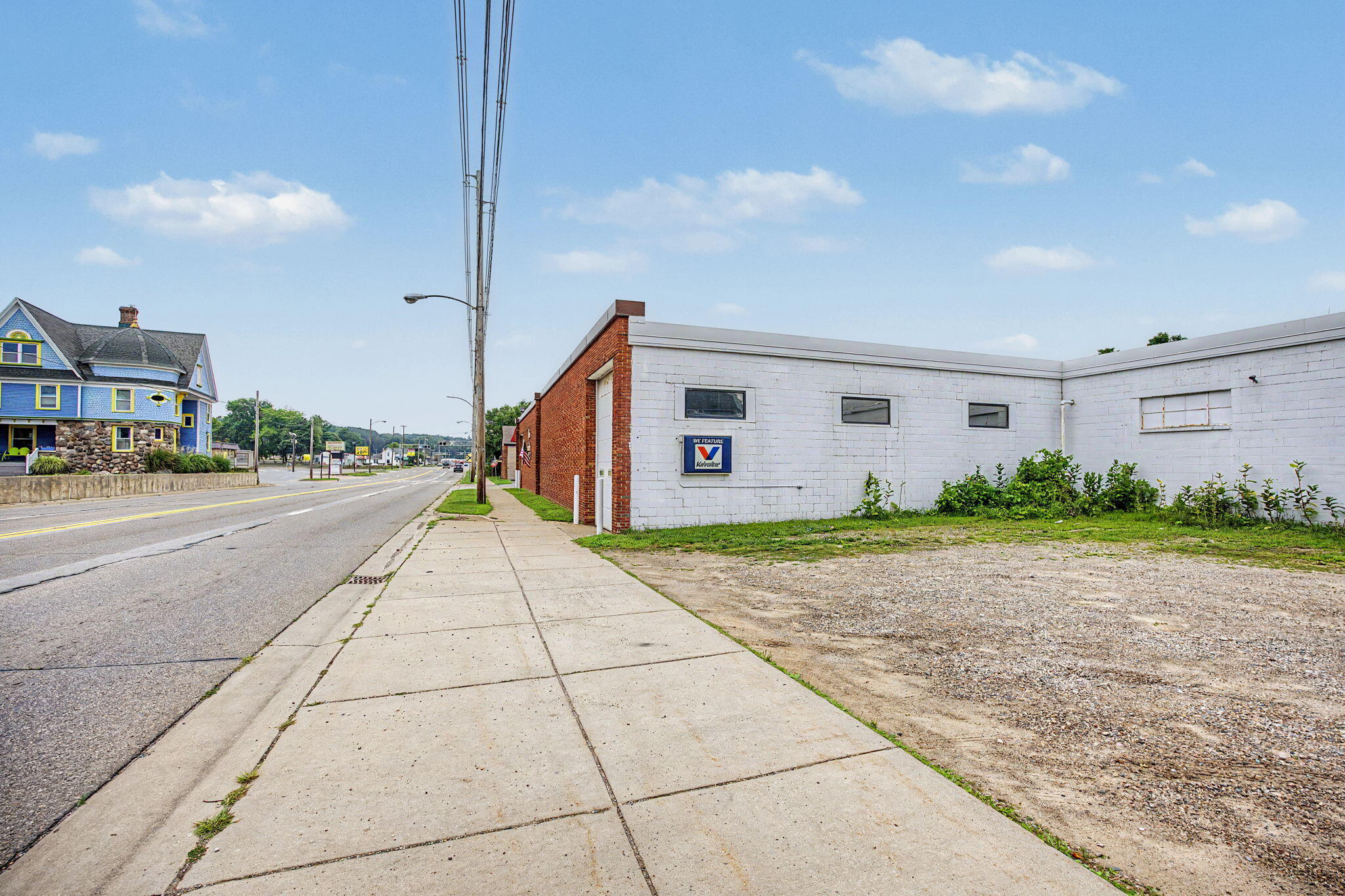 37 W Carleton Road