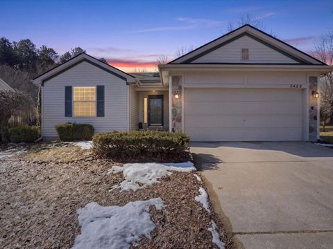 3422 Herrington Drive Holly Village MI 48442
