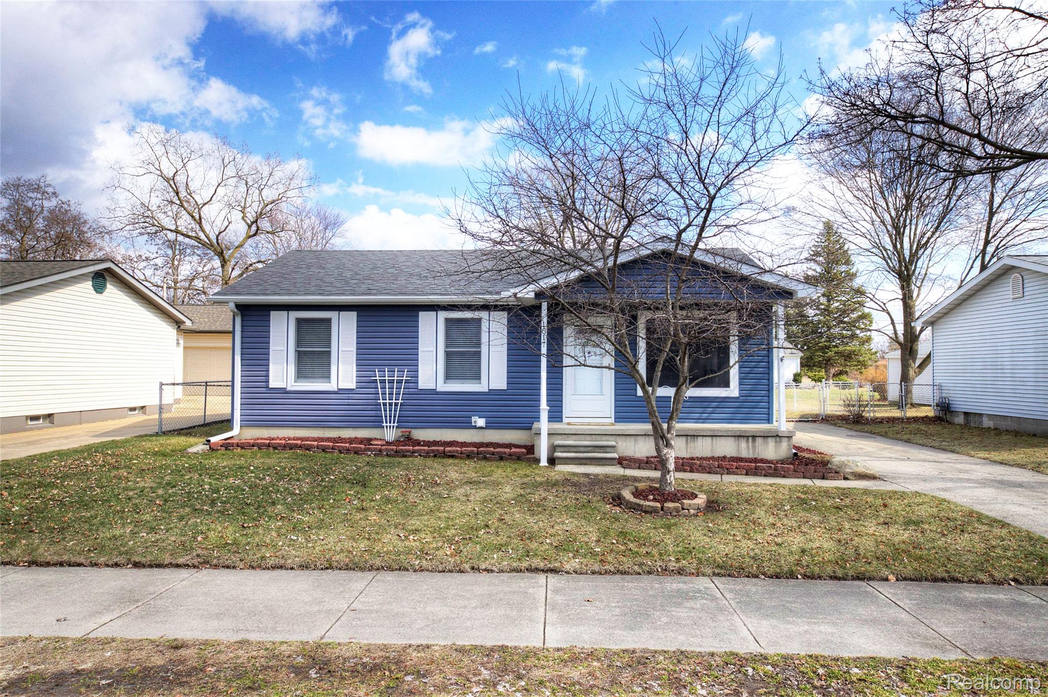 1817 S Pasadena Avenue