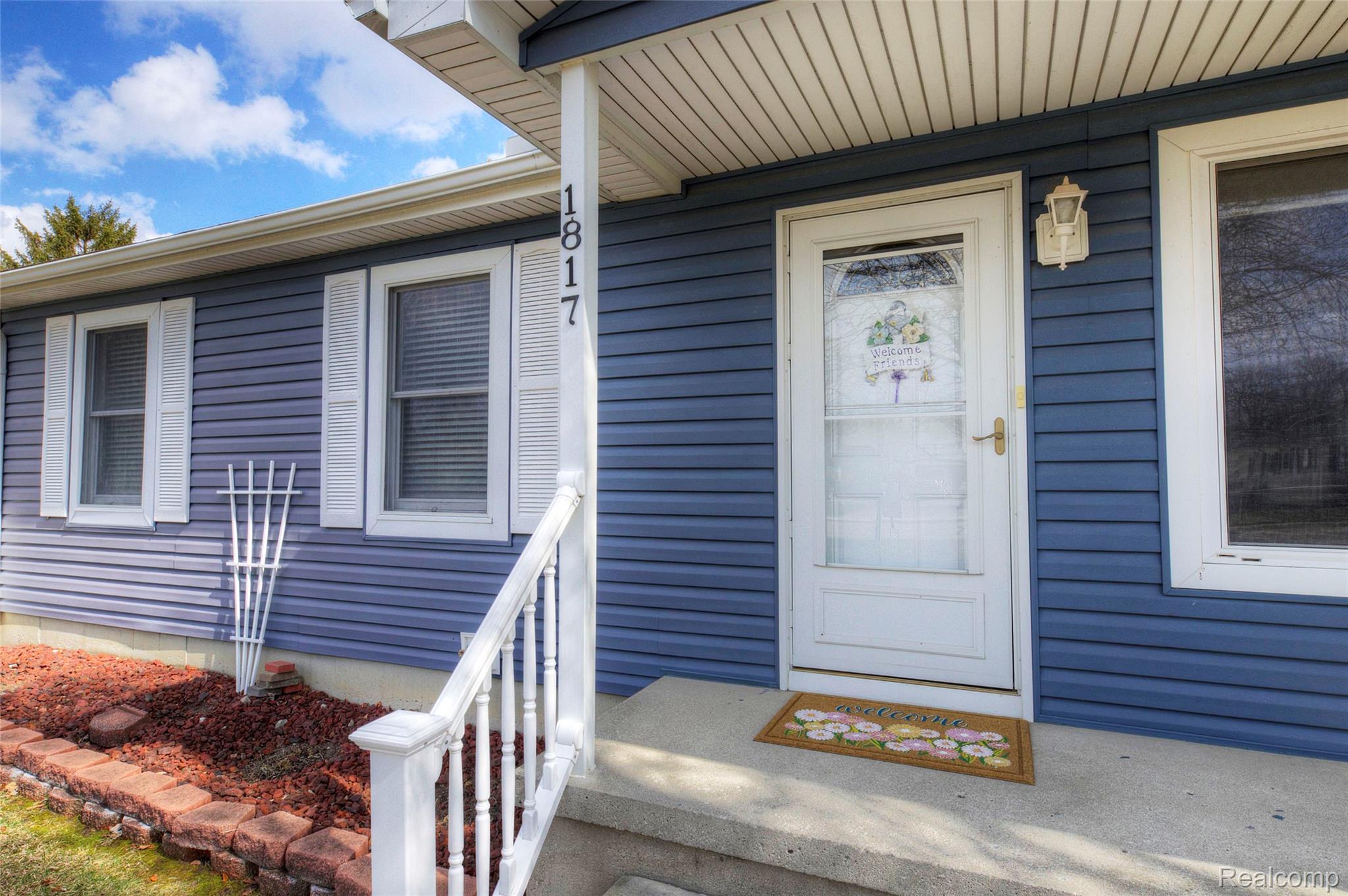 1817 S Pasadena Avenue