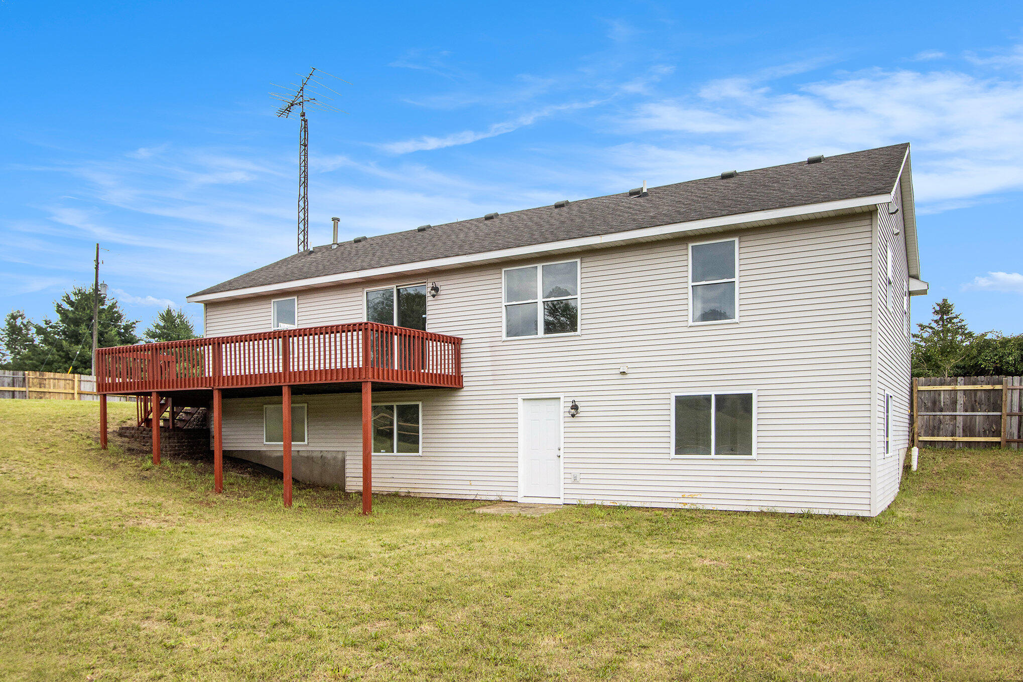 Richland Township, Michigan 49083, United States, 4 Bedrooms Bedrooms, ,3 BathroomsBathrooms,Residential,Active,180374