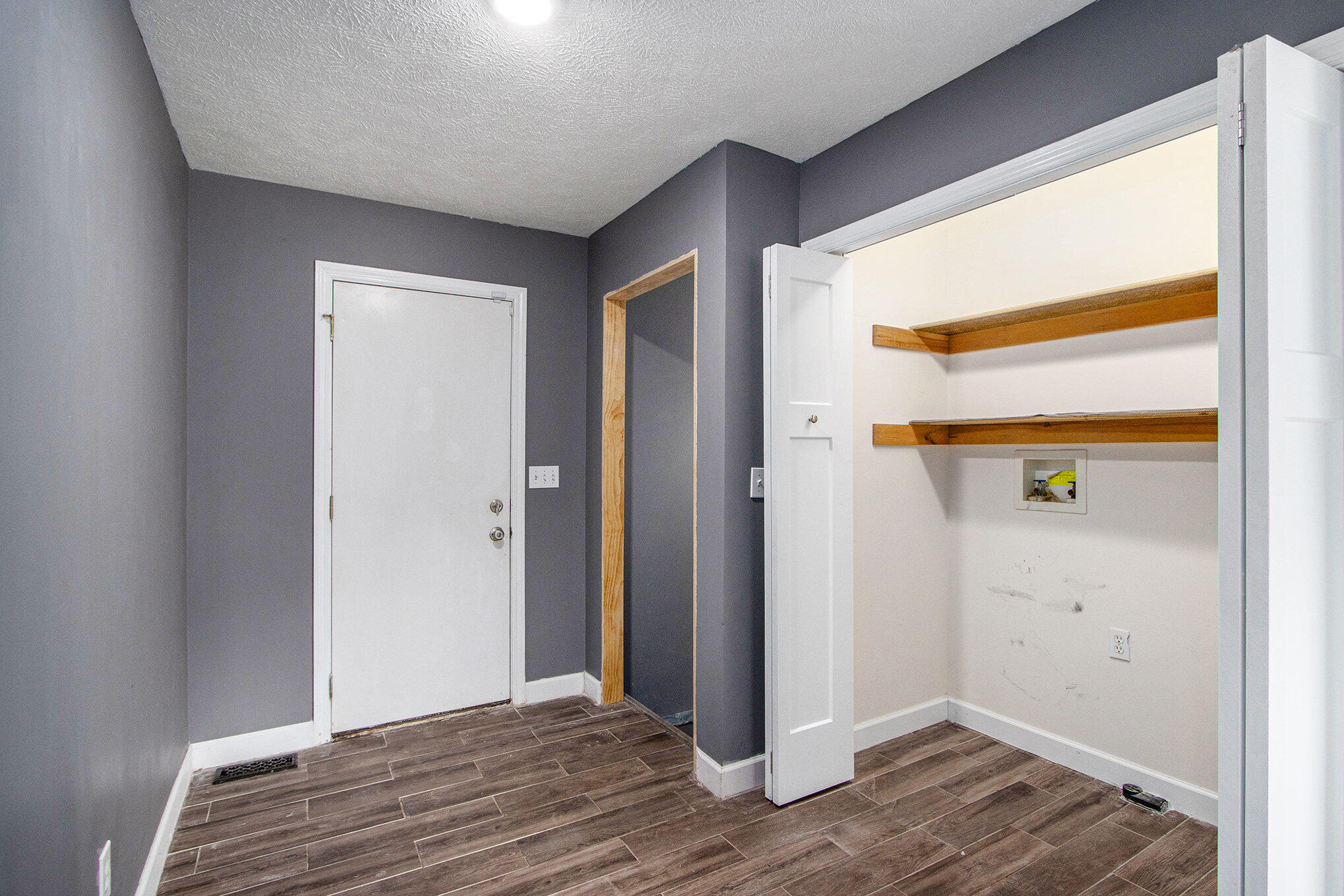 Richland Township, Michigan 49083, United States, 4 Bedrooms Bedrooms, ,3 BathroomsBathrooms,Residential,Active,180374