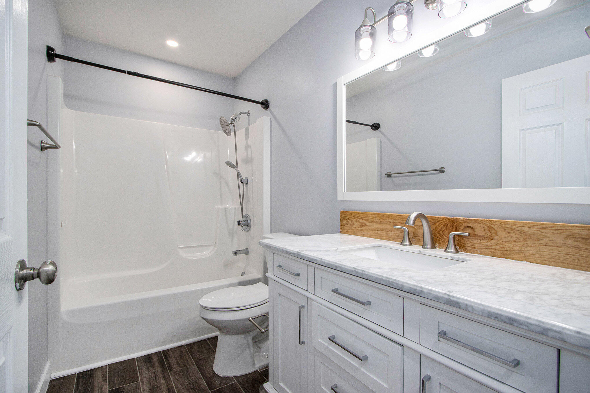 Richland Township, Michigan 49083, United States, 4 Bedrooms Bedrooms, ,3 BathroomsBathrooms,Residential,Active,180374