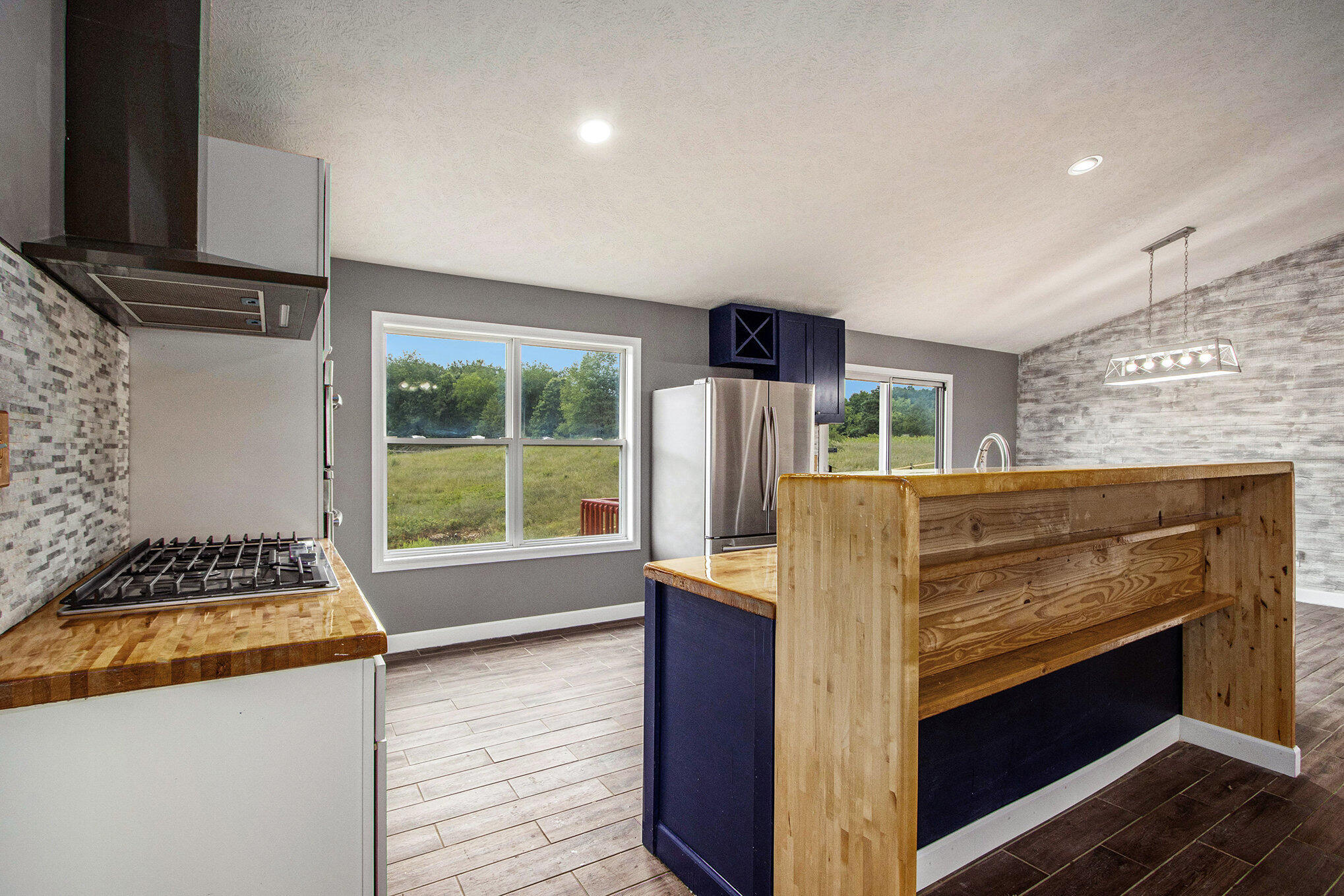 Richland Township, Michigan 49083, United States, 4 Bedrooms Bedrooms, ,3 BathroomsBathrooms,Residential,Active,180374