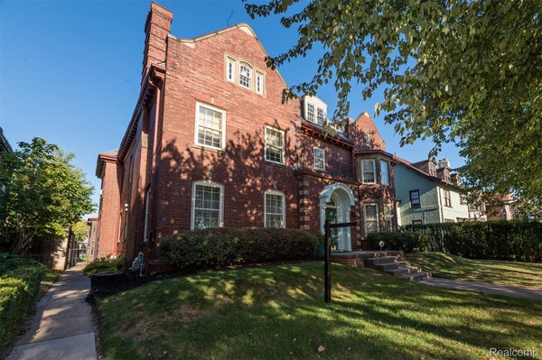 700 PARKER ST, DETROIT, MI 48214 - Image 5b0b50f1cfc257dc2a0f64fb2744abc6/487797072