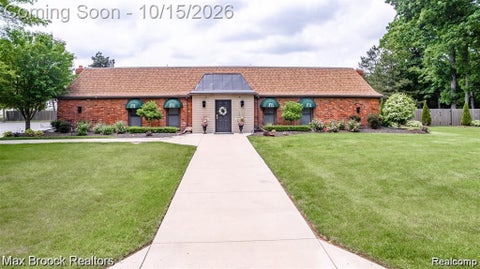 Tiny photo for 1571 Hunters Ridge Drive, Bloomfield Charter Township, MI 48304 (MLS # 20261082504)