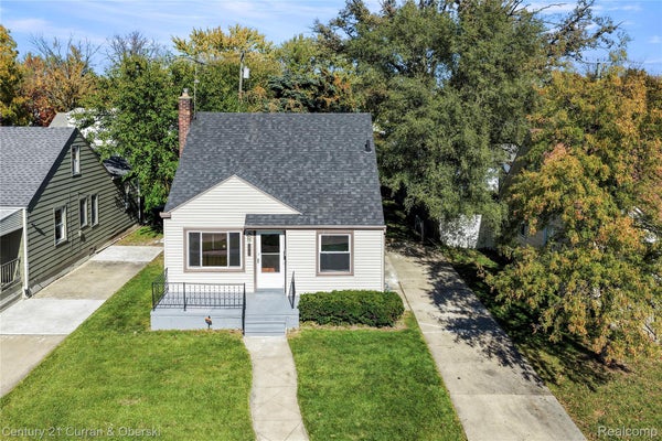 19757 KINGSVILLE ST, HARPER WOODS, MI 48225 - Image 5b18eb0f2ac6d53dbfb2c9c66b19155c/1103000386