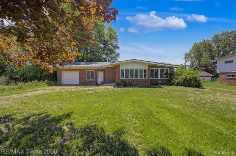 Photo for 2145 Oakville Waltz Road