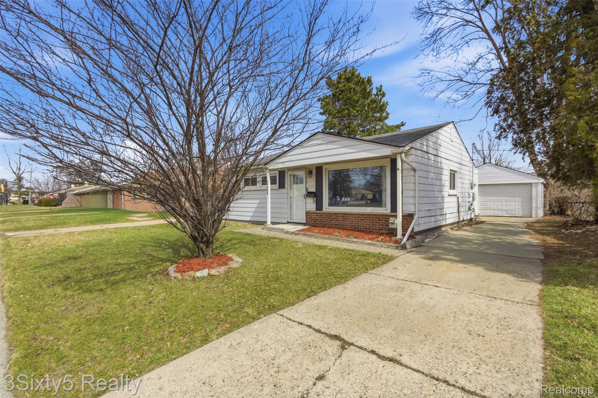 21950 Coolidge Highway