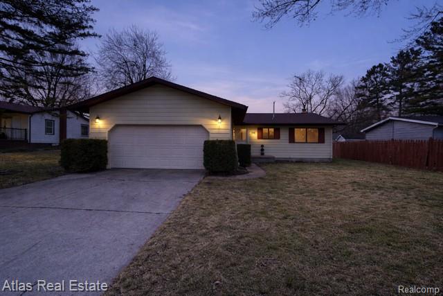 350 E Rising Street