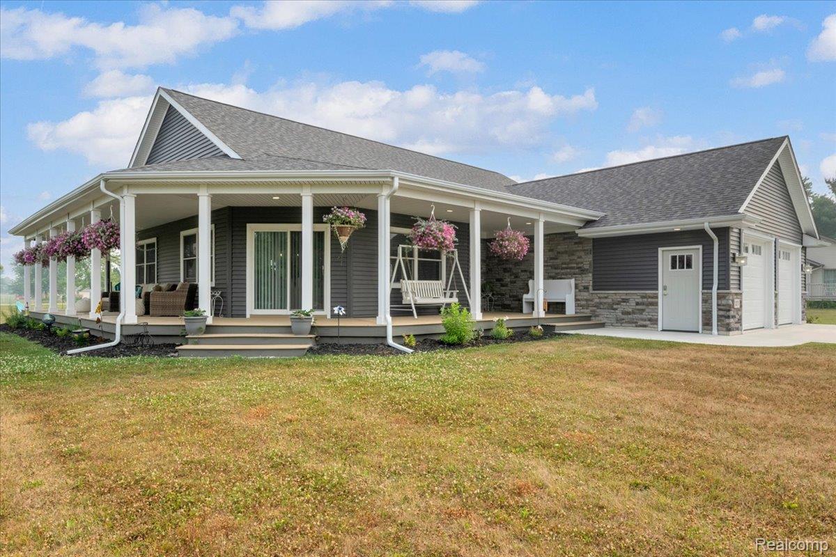 271 E Harrington Road