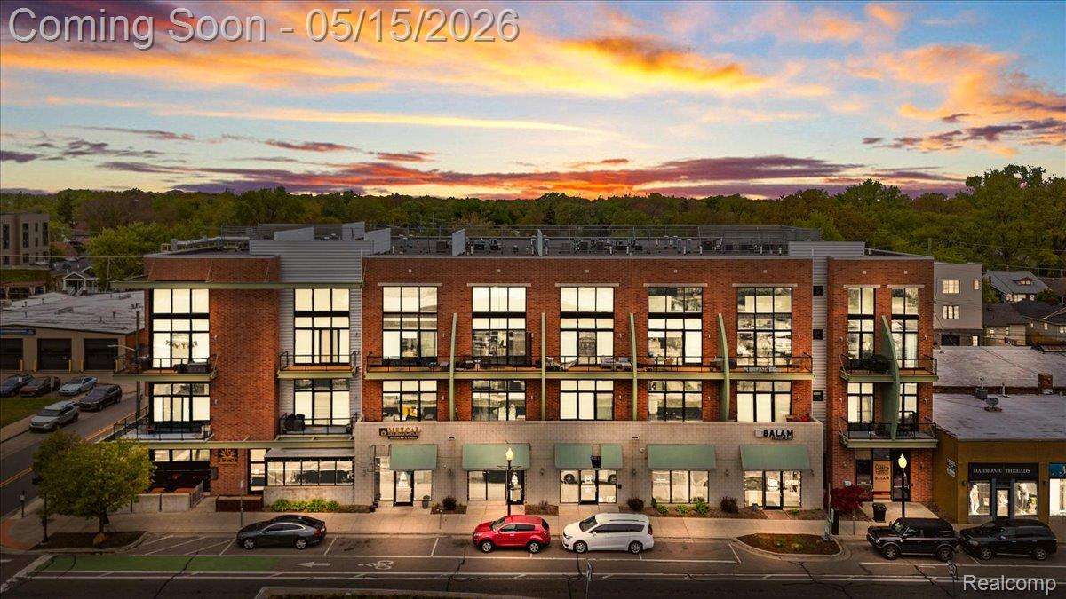 211 E 9 Mile Road 206