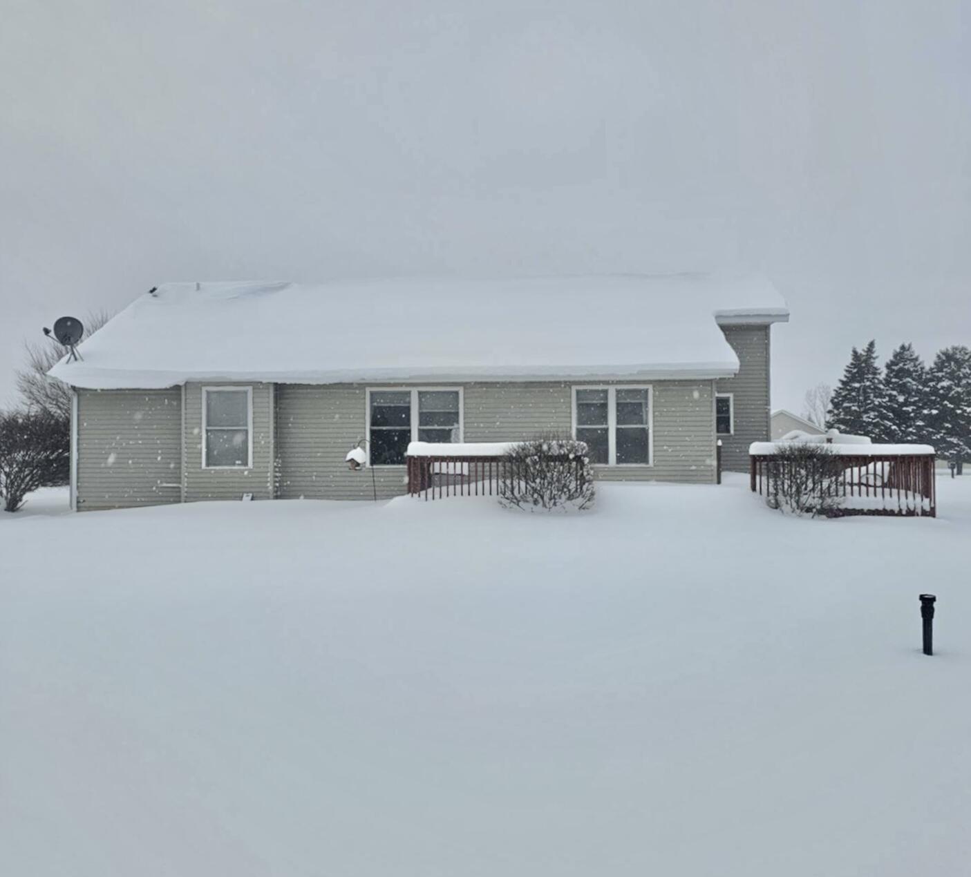 53427 Ridgeview Circle