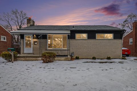 7882 Campbell Street Taylor City MI 48180