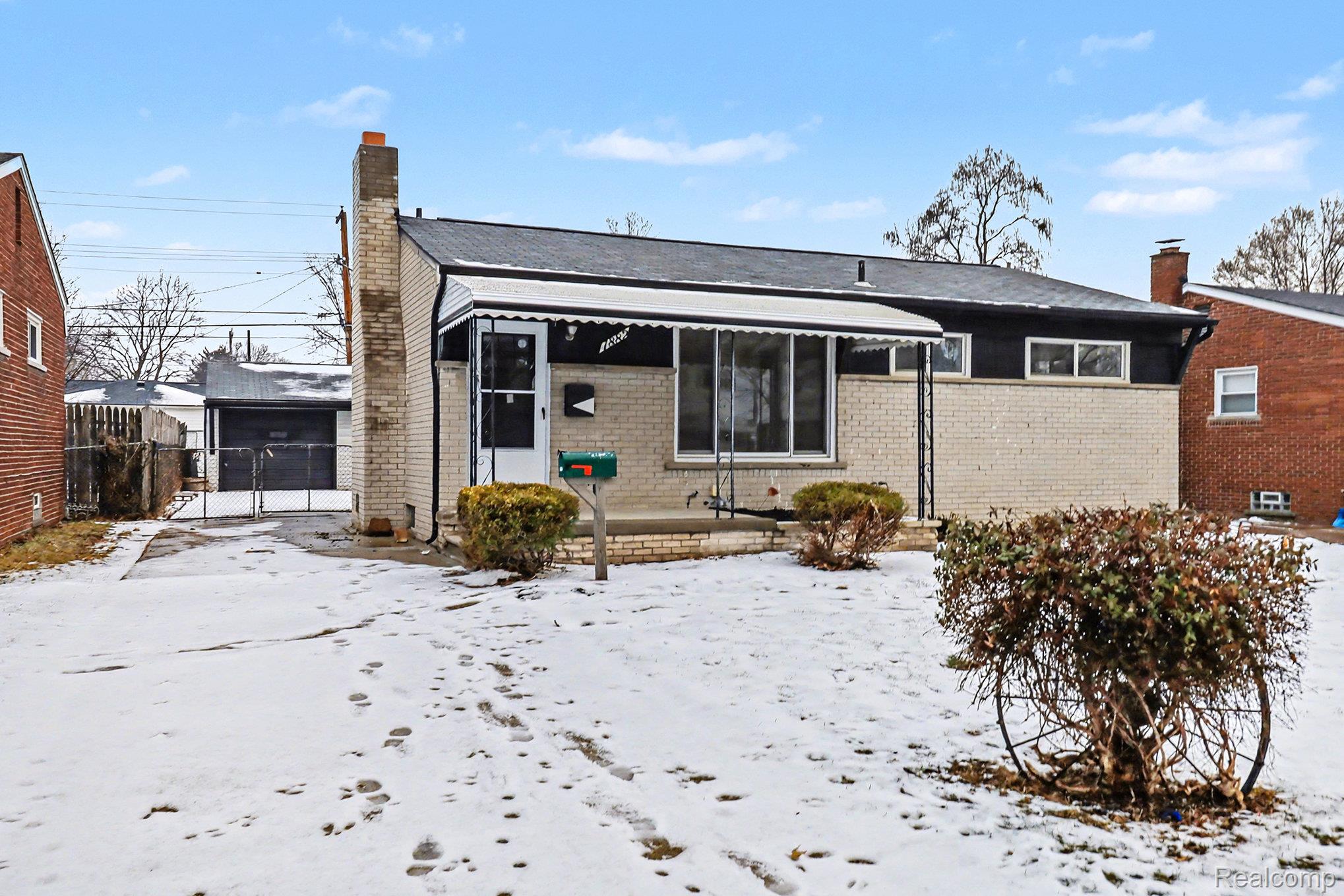 7882 Campbell Street