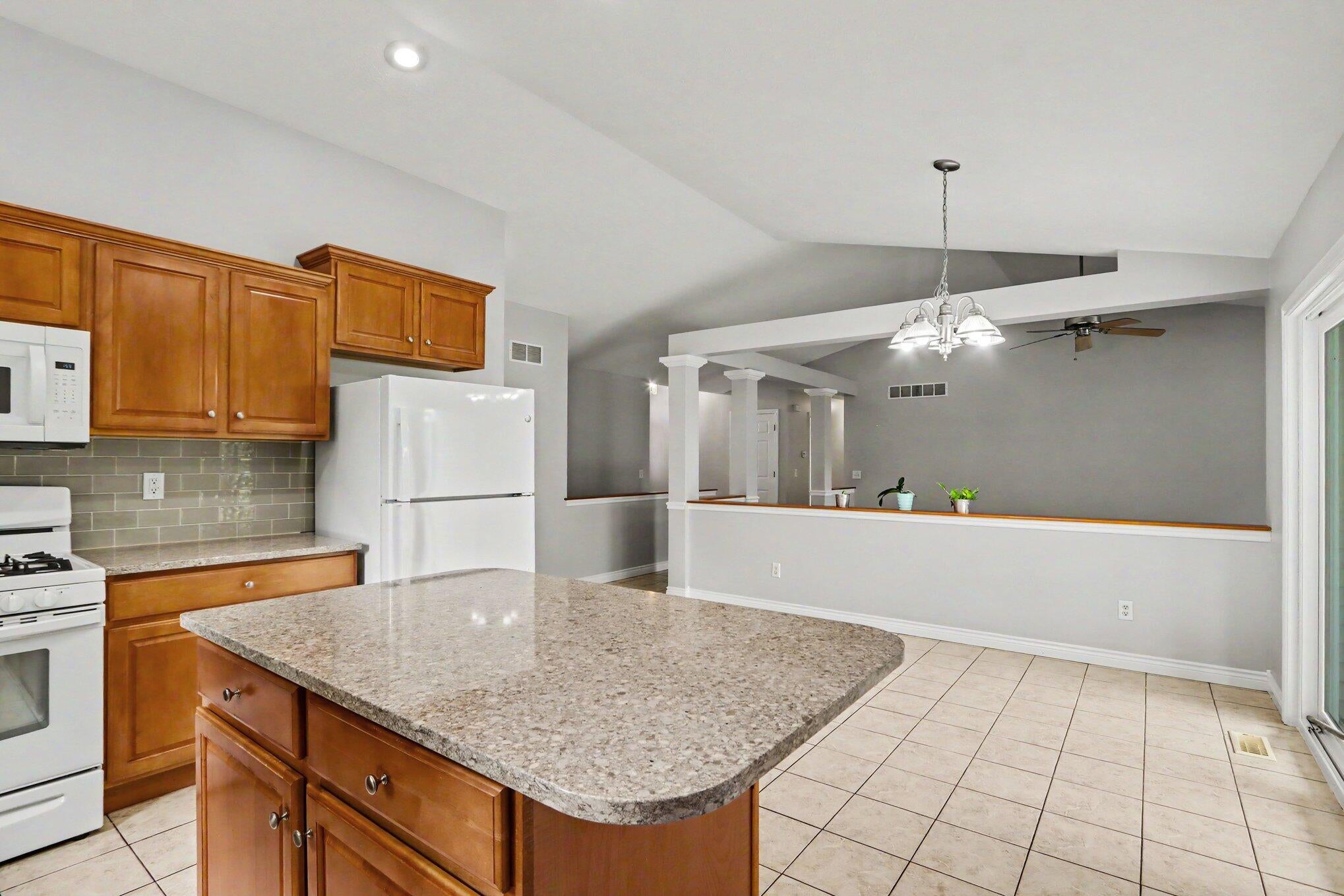 4422 Autumn Joy Street