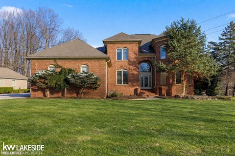 53792 Dominique Court Shelby Charter Township MI 48315