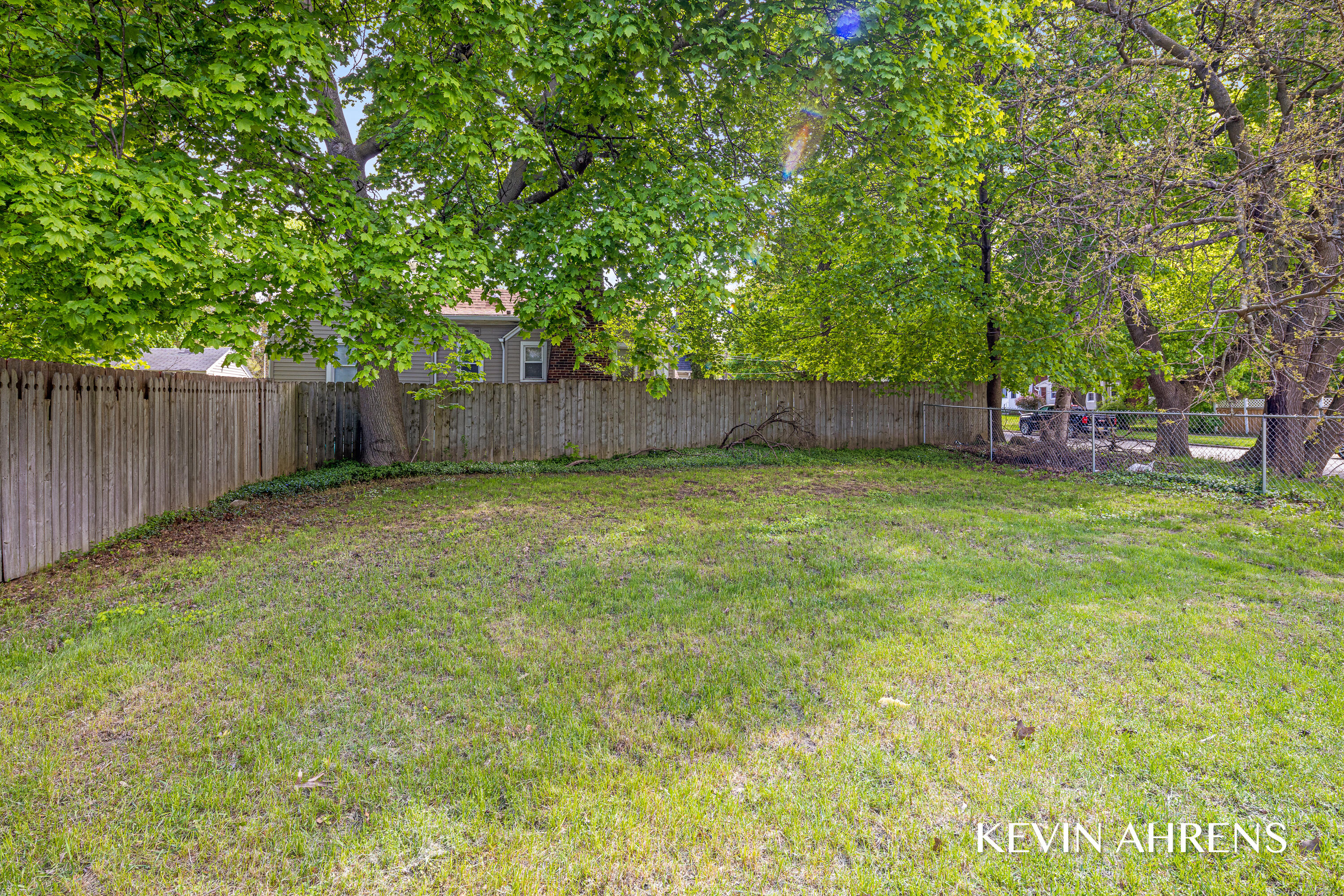 1862 Kalamazoo Avenue SE