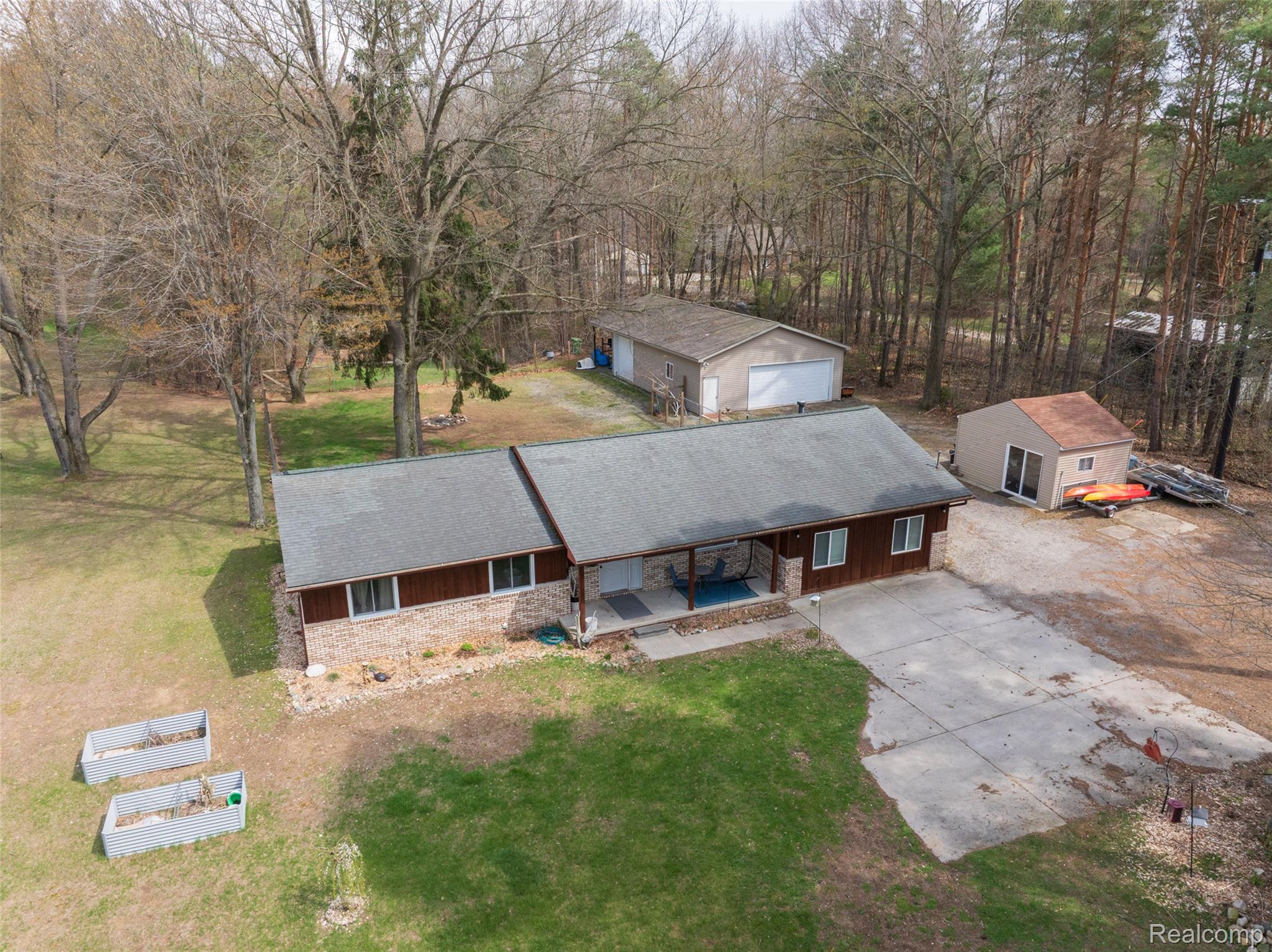 8639 Stone Road