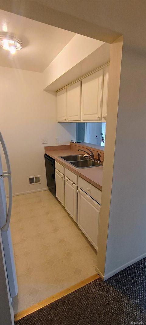 Tiny photo for 6907 Harvard Ln, Canton Charter Township, MI 48187 (MLS # 20261021929)