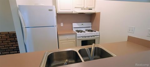 Tiny photo for 6907 Harvard Ln, Canton Charter Township, MI 48187 (MLS # 20261021929)