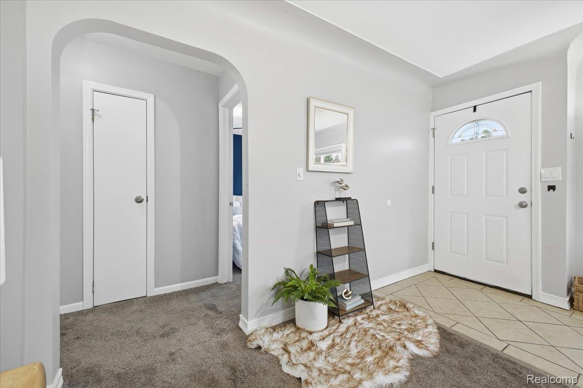 Addison, Michigan 48329, United States, 2 Bedrooms Bedrooms, ,1 BathroomBathrooms,Residential,Active,247510