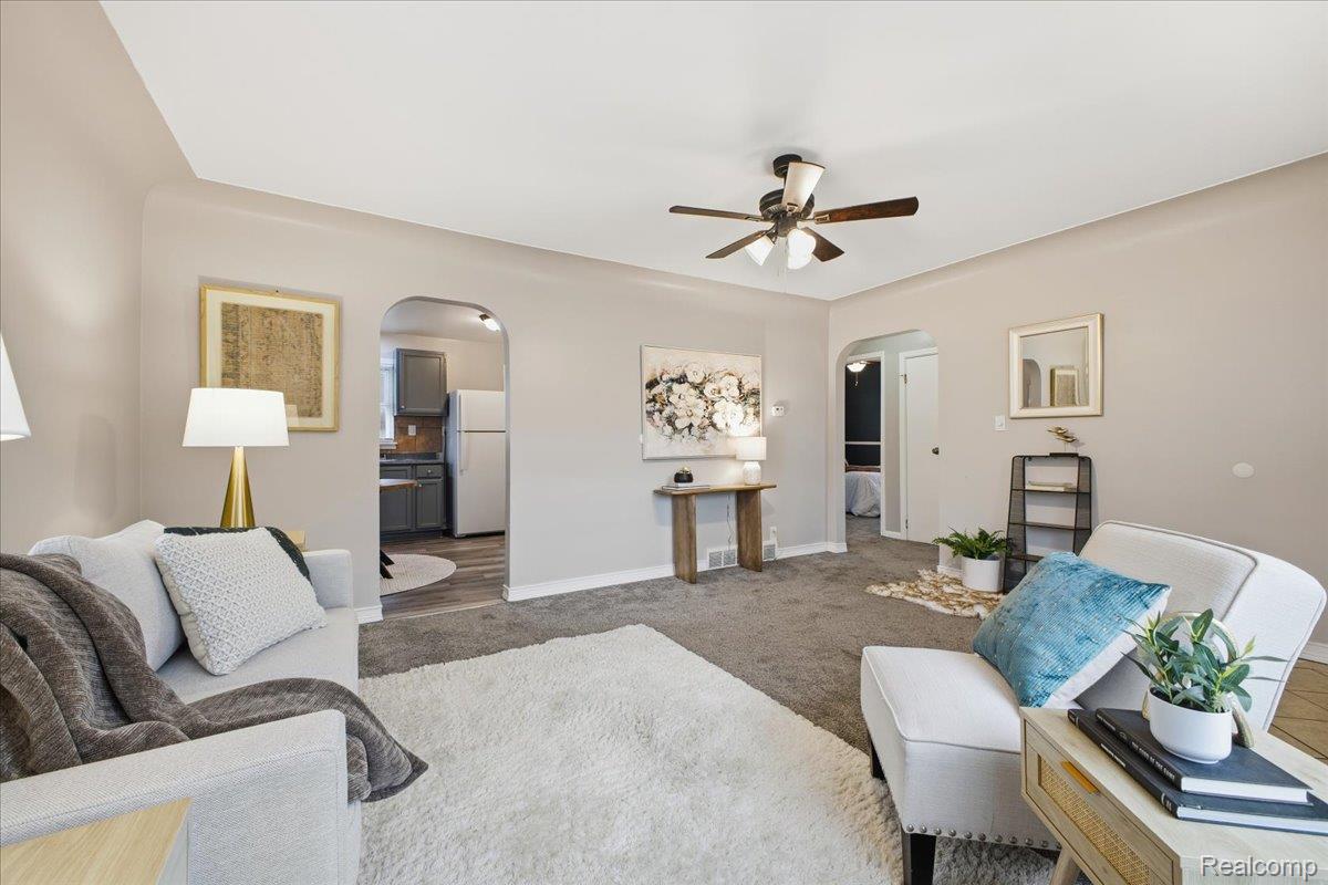 Addison, Michigan 48329, United States, 2 Bedrooms Bedrooms, ,1 BathroomBathrooms,Residential,Active,247510