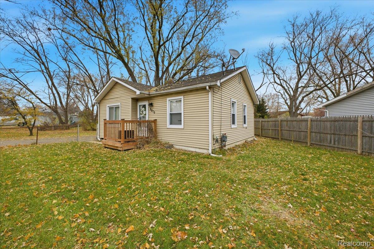 2878 N Williams Lake Road