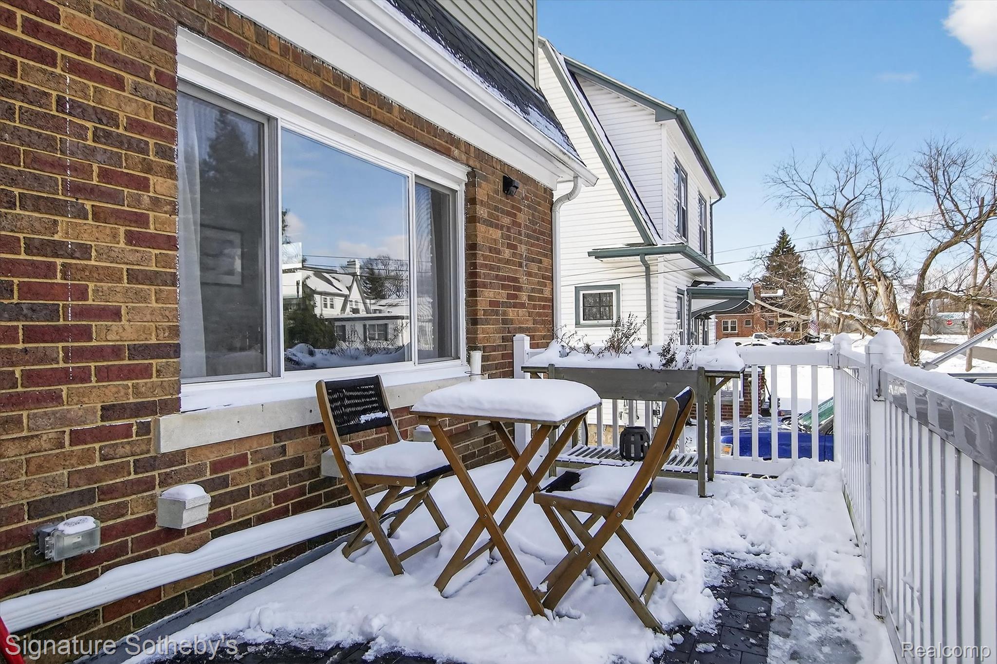 36773 Bibbins Street