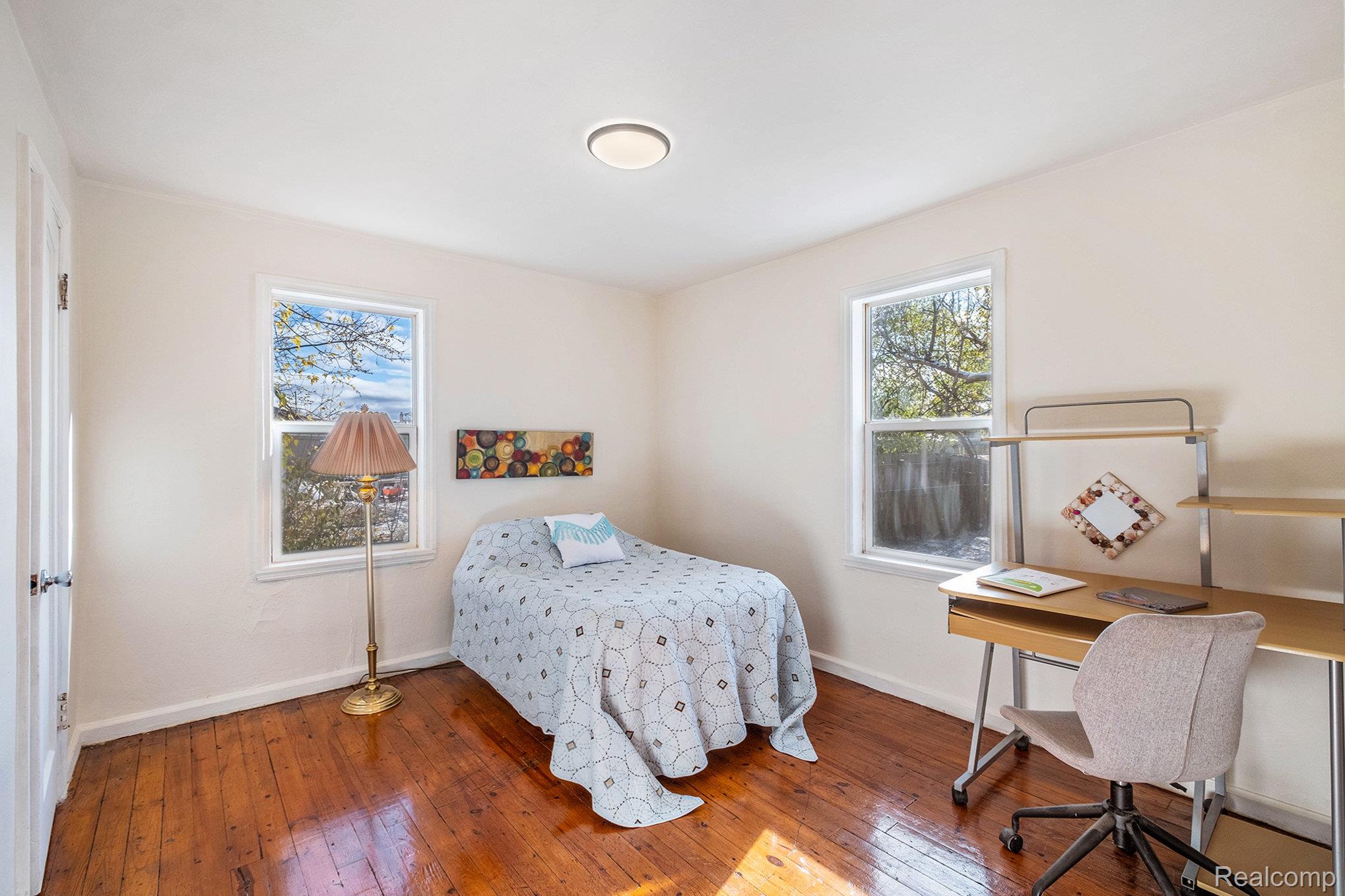 Burton City, Michigan 48529, United States, 2 Bedrooms Bedrooms, ,1 BathroomBathrooms,Residential,Coming Soon,241781