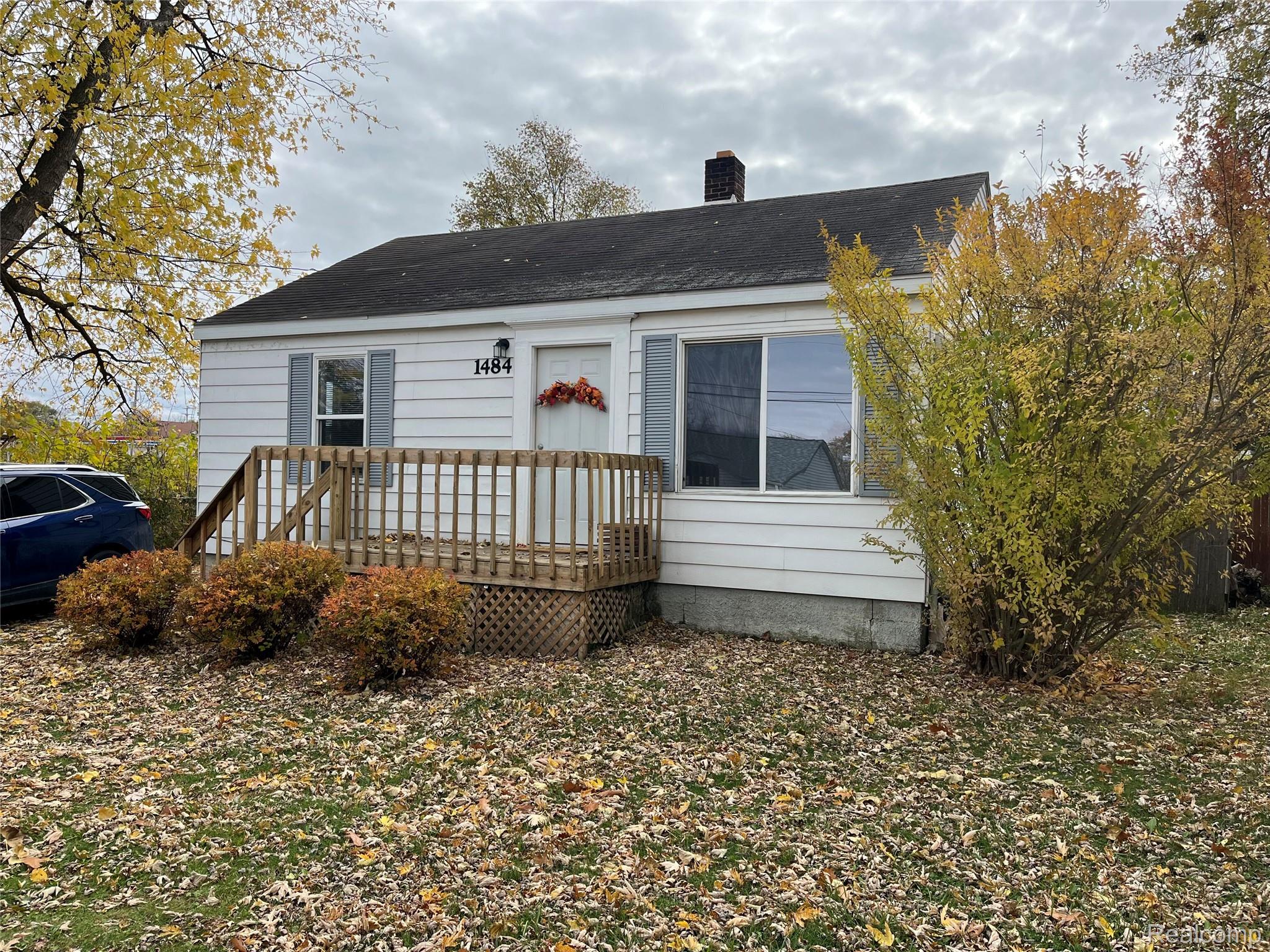 Burton City, Michigan 48529, United States, 2 Bedrooms Bedrooms, ,1 BathroomBathrooms,Residential,Coming Soon,241781