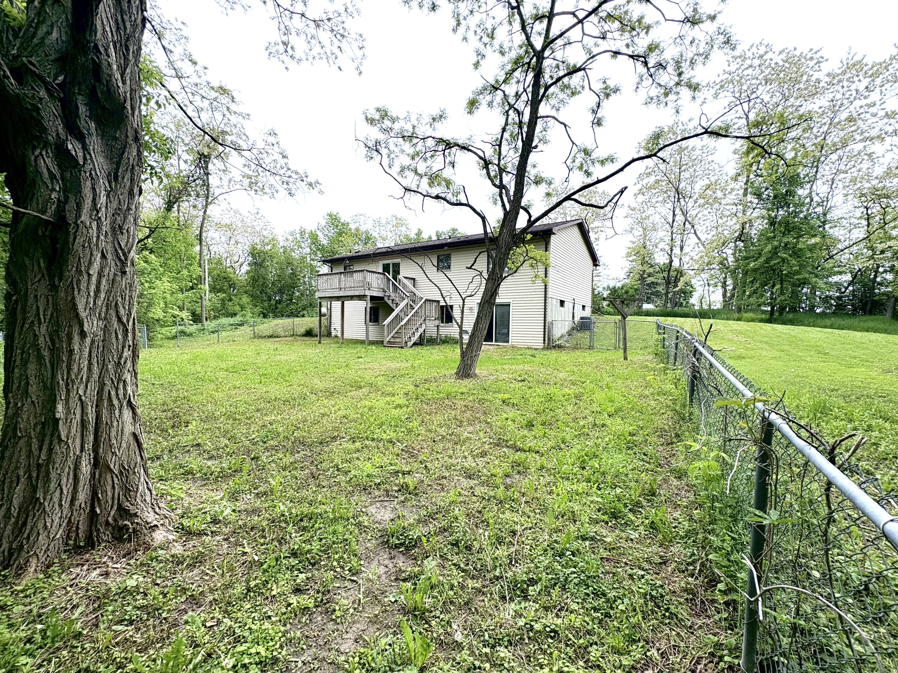 2122 Houser Road