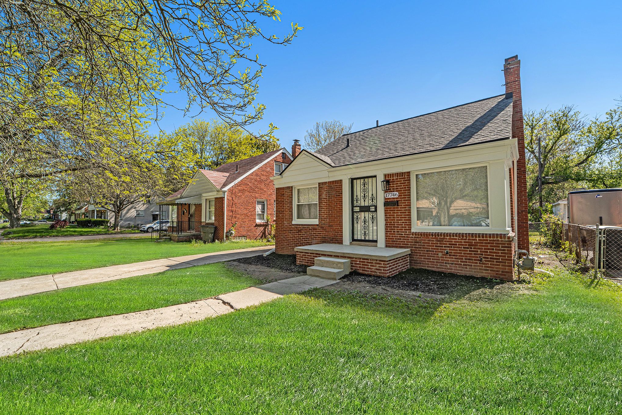 17746 LENORE