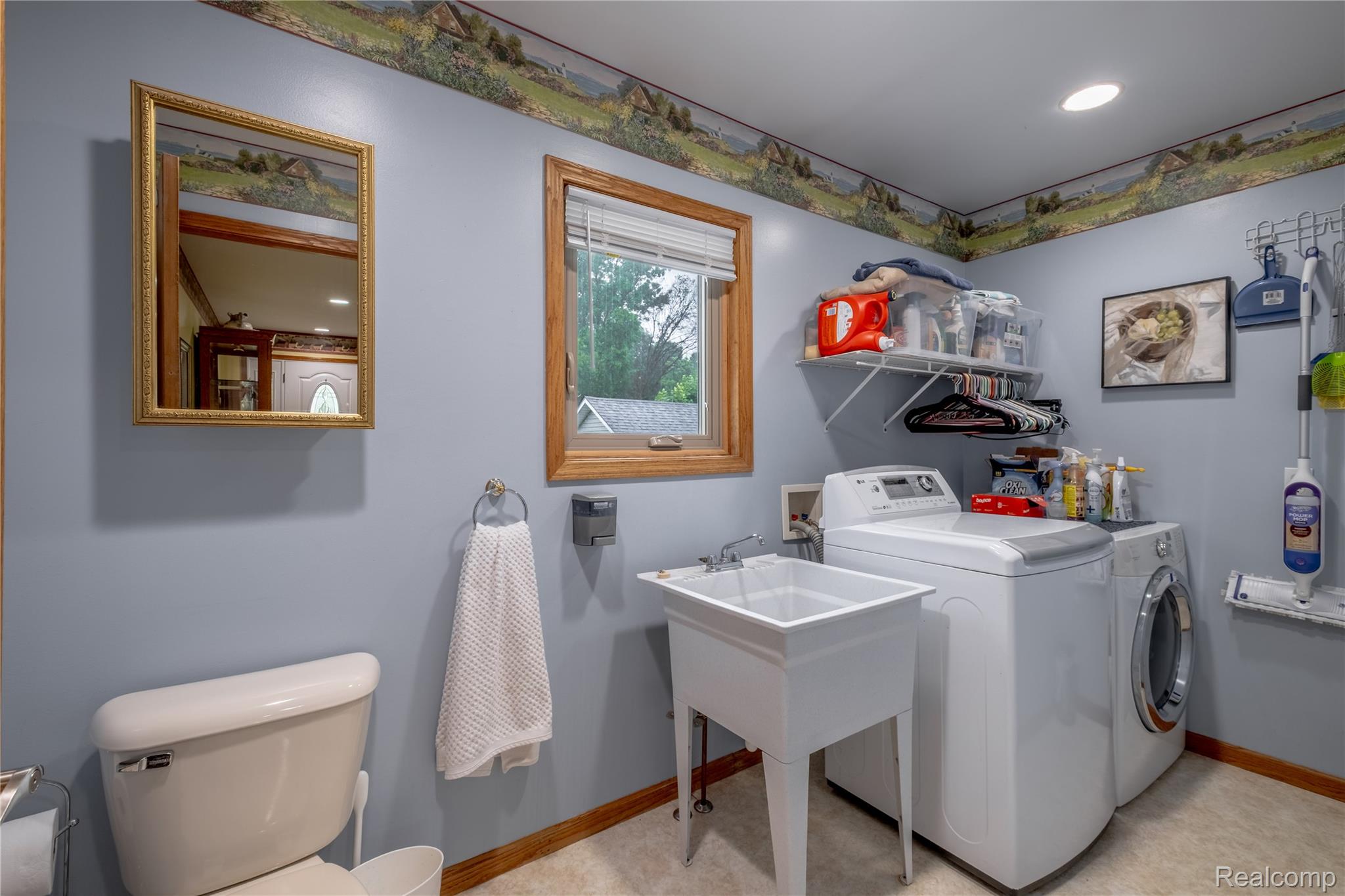 Gaines Township, Michigan 48473, United States, 3 Bedrooms Bedrooms, ,3 BathroomsBathrooms,Residential,Active,154761