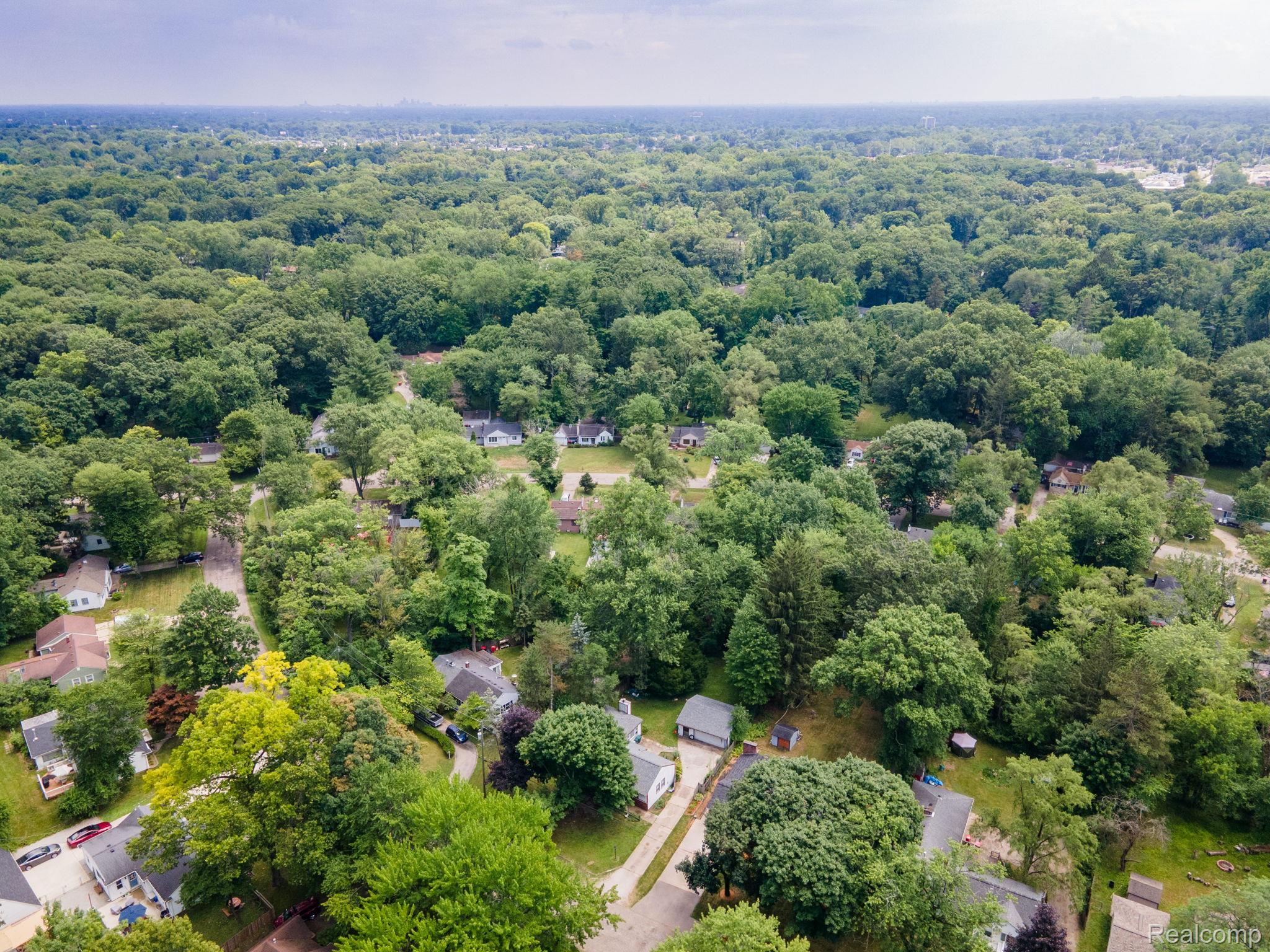 Southfield City, Michigan 48075, United States, 3 Bedrooms Bedrooms, ,1 BathroomBathrooms,Residential,Active,172491