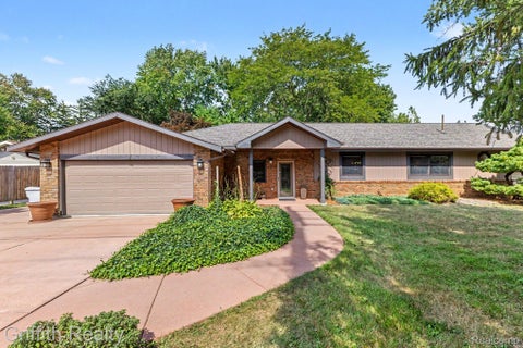 Photo for 55664 Pontiac Trail Court